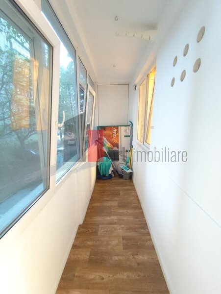1 Mai, 0% comision, apartament 2 camere, et. 1/7.